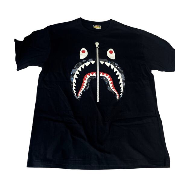 BAPE A Bathing Ape‎ Black Zip Graphic Tee Shirt Extra Large XL City Camo Shark - Picture 1 of 4
